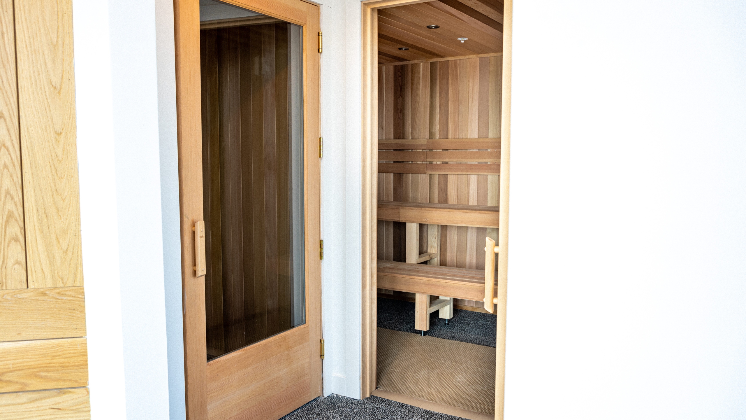 Rambler ATX Sauna