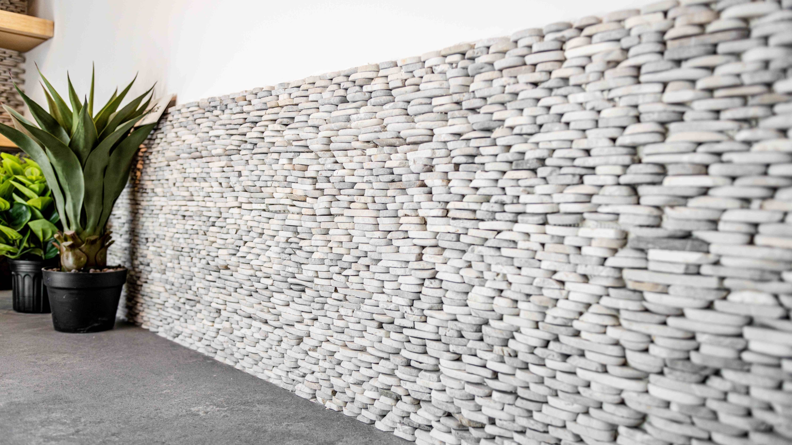 Detail wall in Rambler's relaxation room.