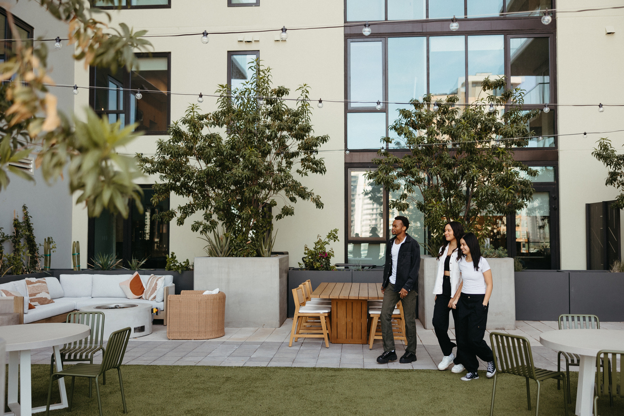 Moontower Ninth Floor Amenity Courtyard