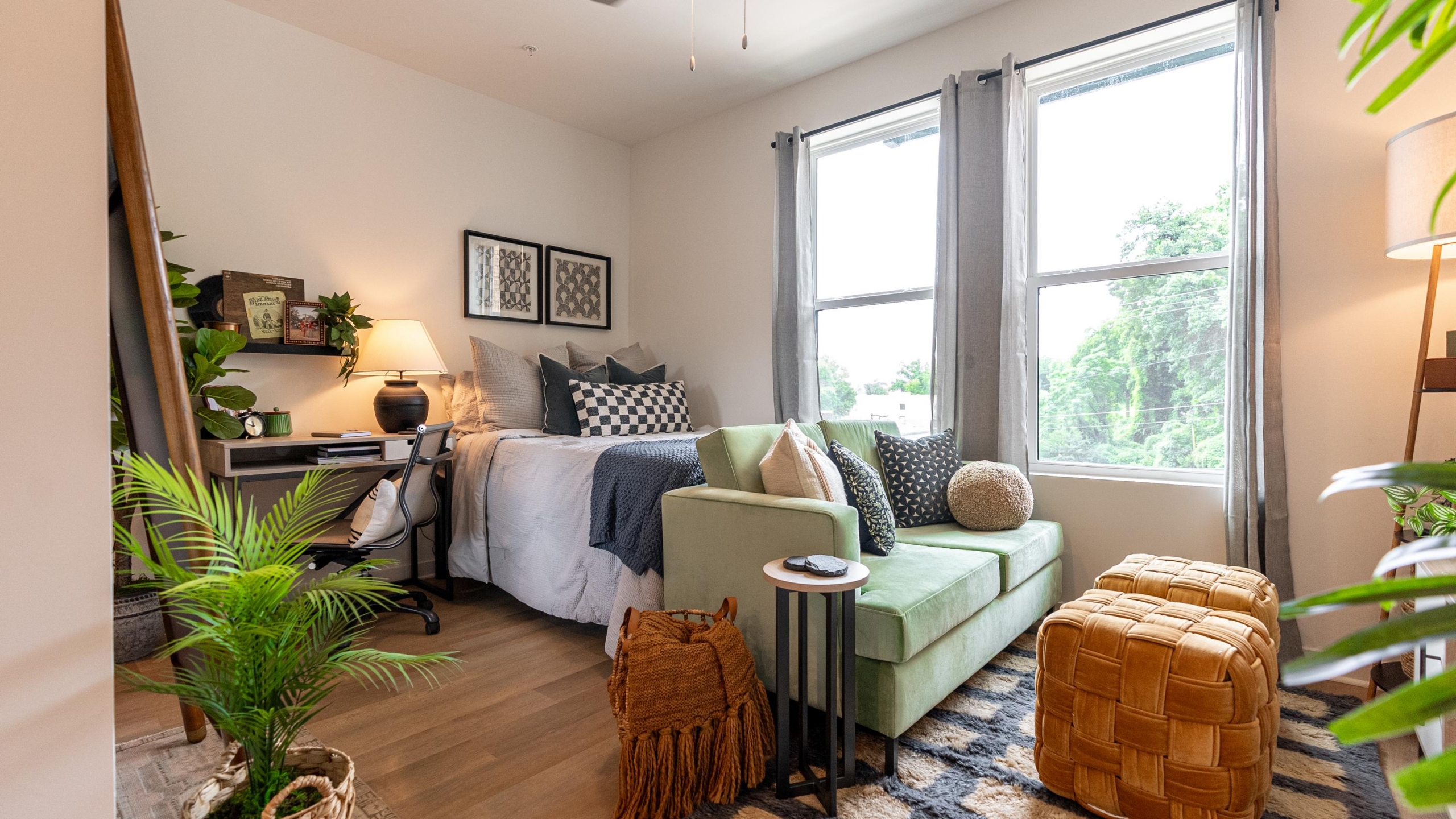 Bedroom in the Hancock