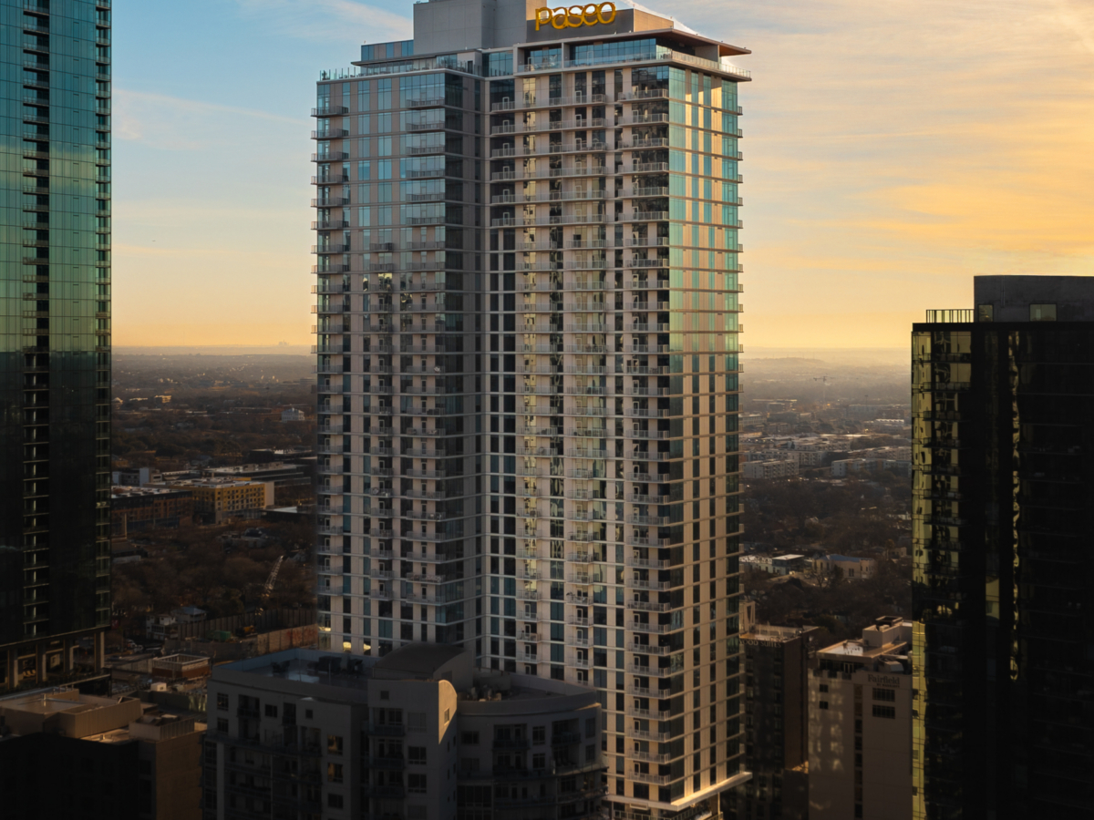 Paseo Exterior Building Photo
