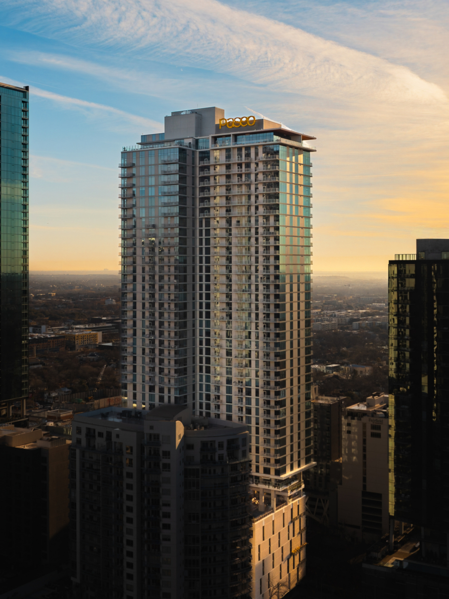 Paseo Exterior Building Photo