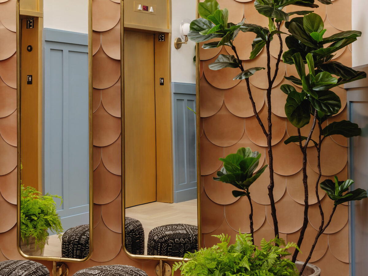 Waterloo 2400 Seton Ave Student Housing near UT Austin