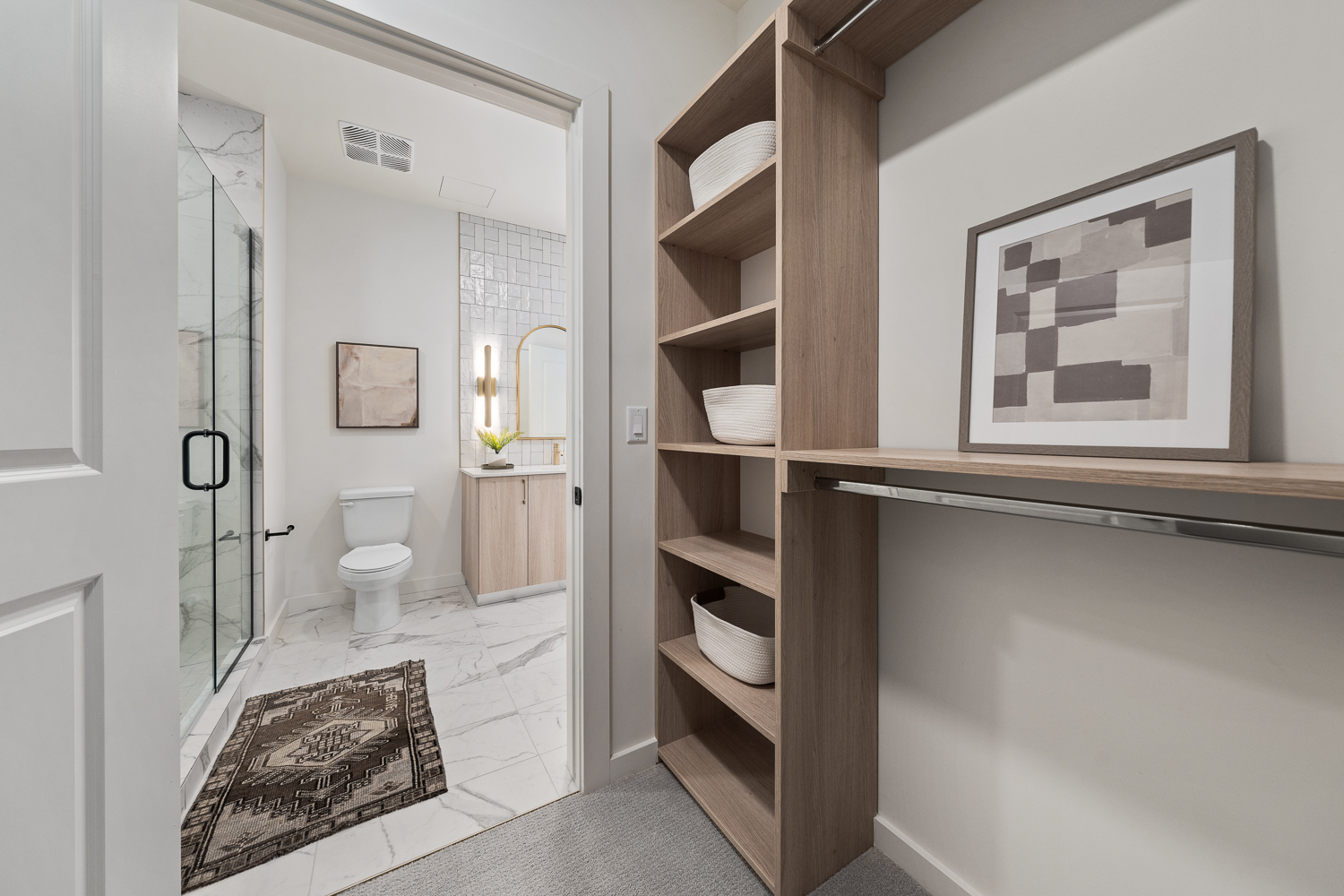 Moontower Closet close up