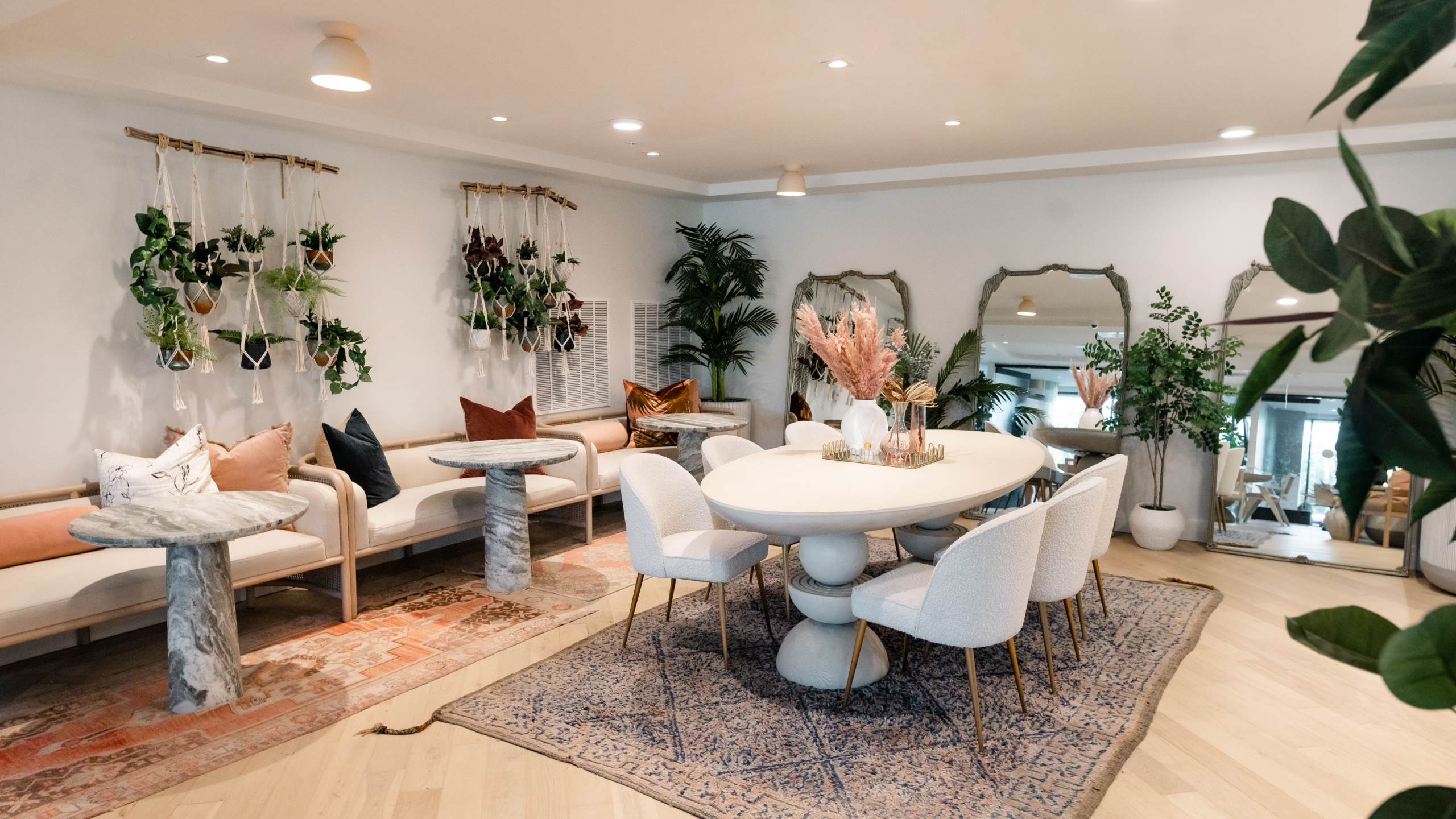 Sweetwater study space with conference table