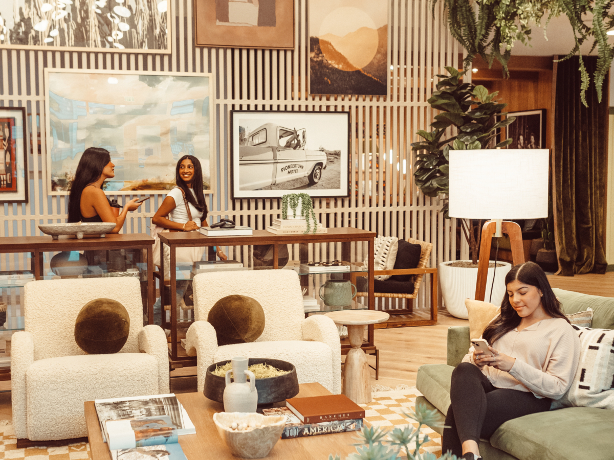 Rambler ATX activated lobby