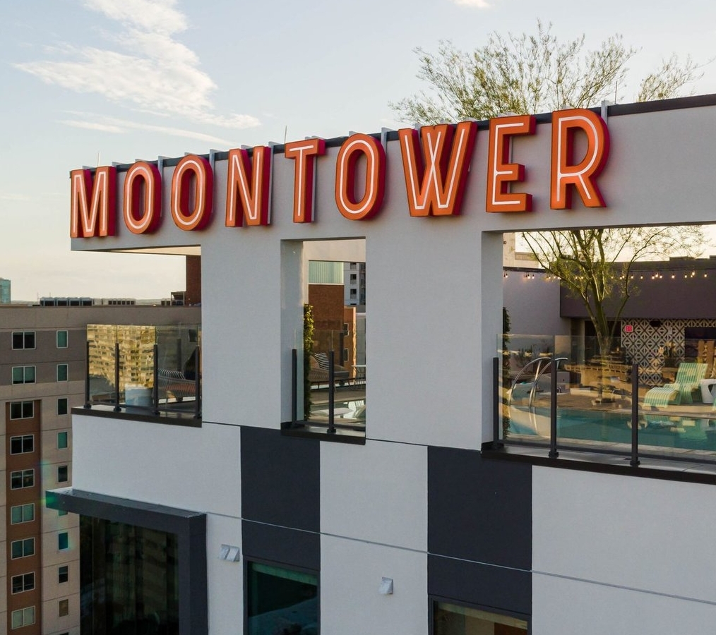 Moontower ATX exterior