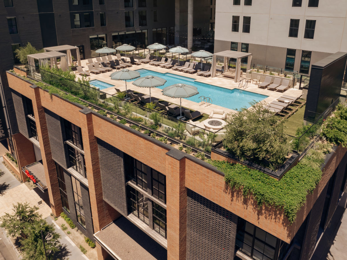 Rambler Tempe Pool Aerial