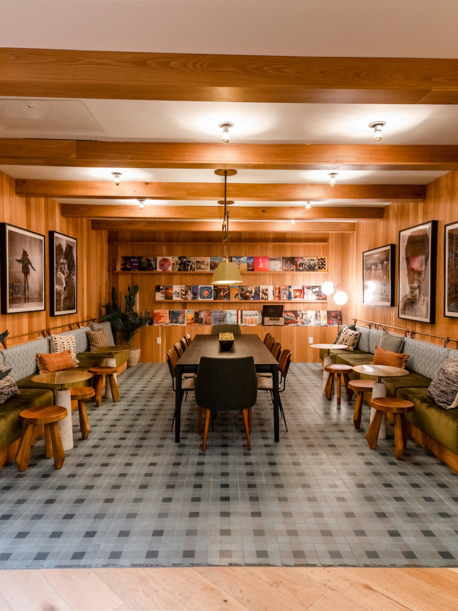 Rambler ATX Record Room