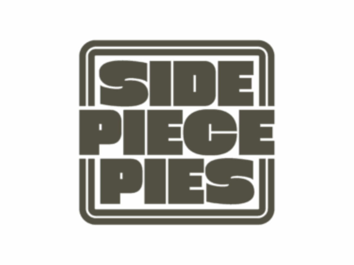 Side piece pies