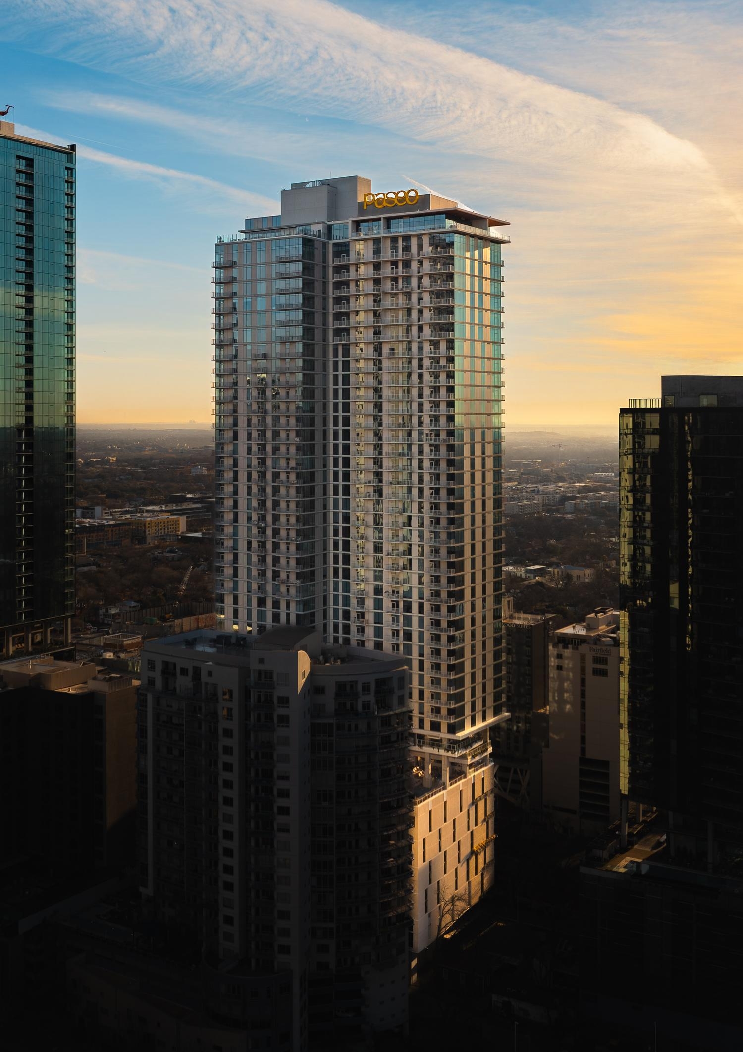 Paseo Exterior Building Photo