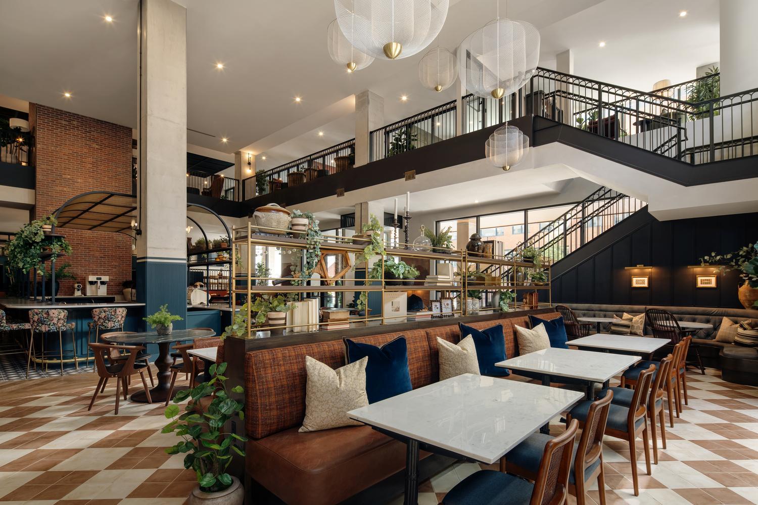 Rambler Columbus Lobby