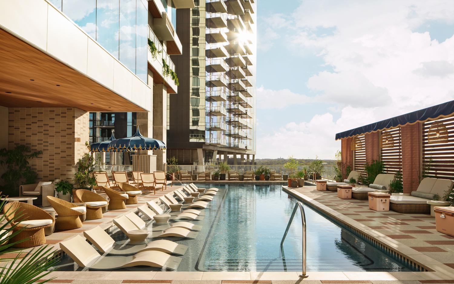 Paseo's Level 12 Pool